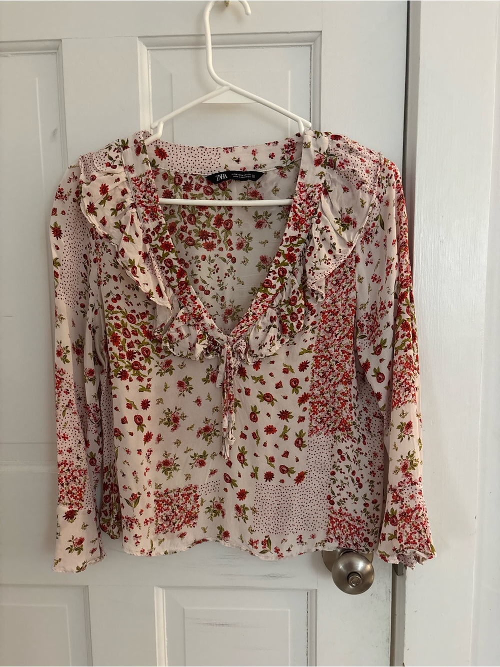 Zara Cream Blouse with Red & Green Floral Print and Ruffle V-Neck